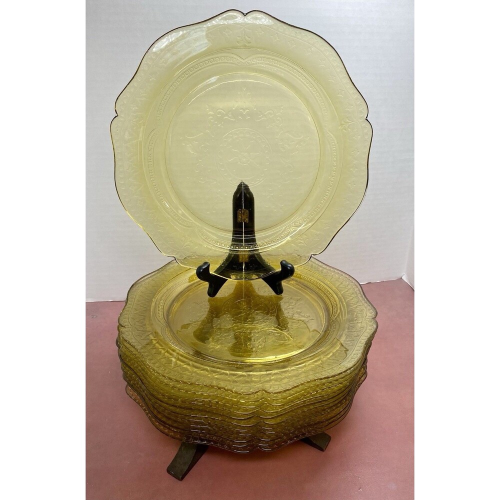 12 - Federal Amber Yellow Depression Glass Patrician Spoke 11" Dinner Plate READ